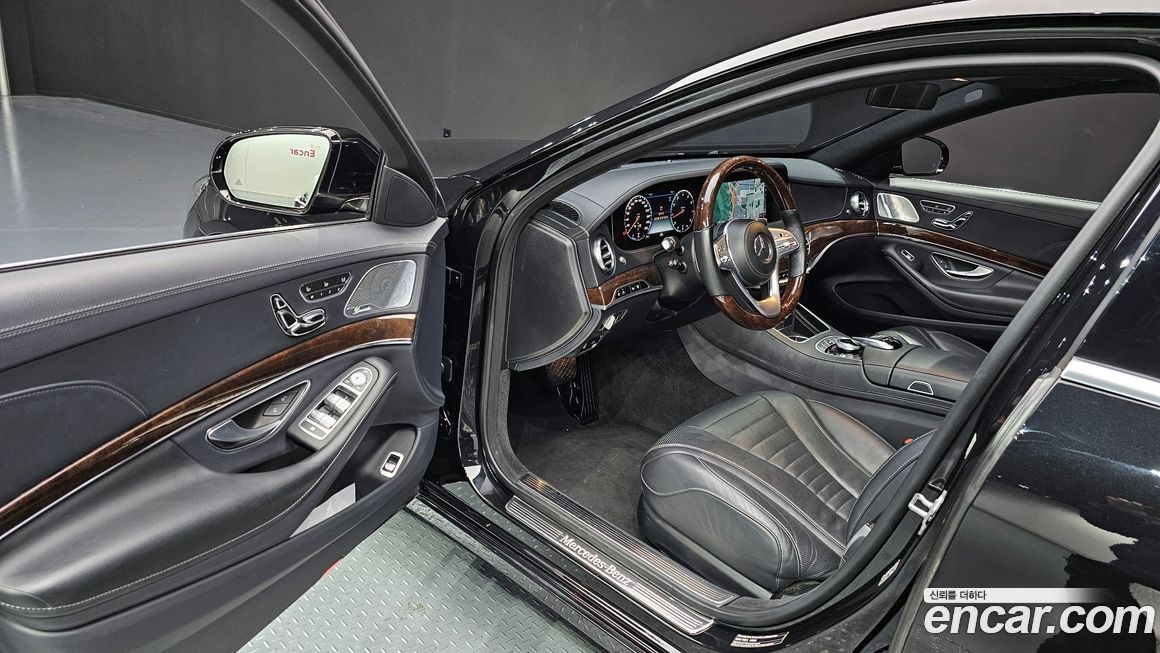 Mercedes-Benz S-Class 2018