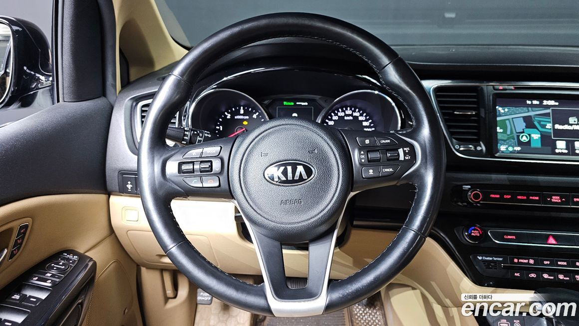 Kia Canival 2018