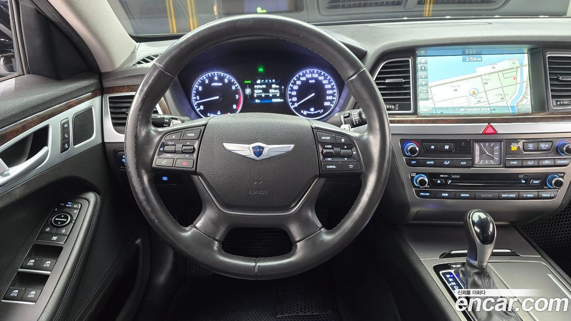 Hyundai Genesis 2016