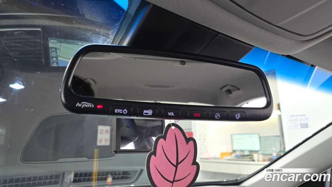 Hyundai Genesis 2016