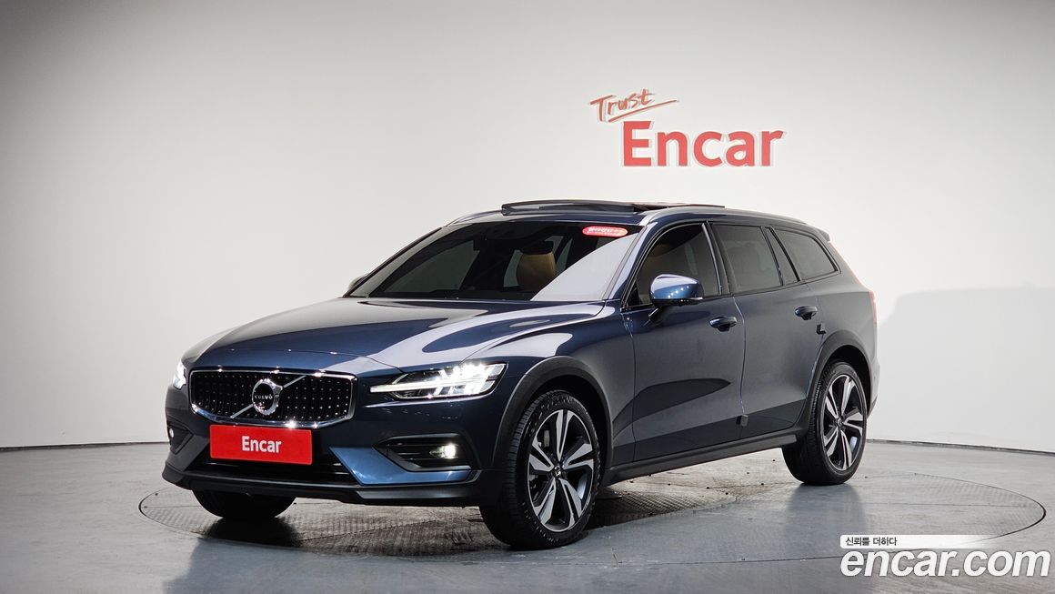 Volvo V60 2021