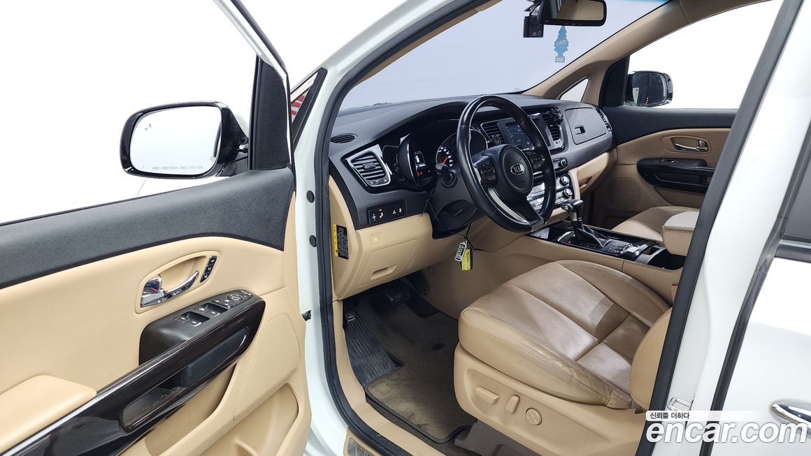 Kia Canival 2018