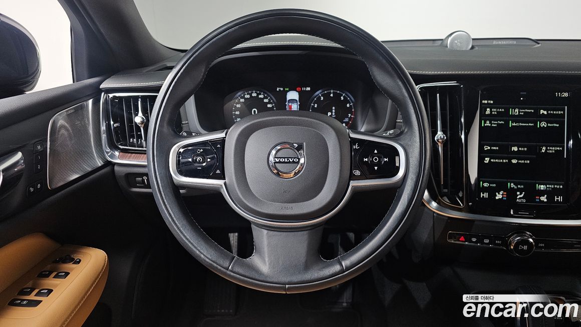 Volvo V60 2021