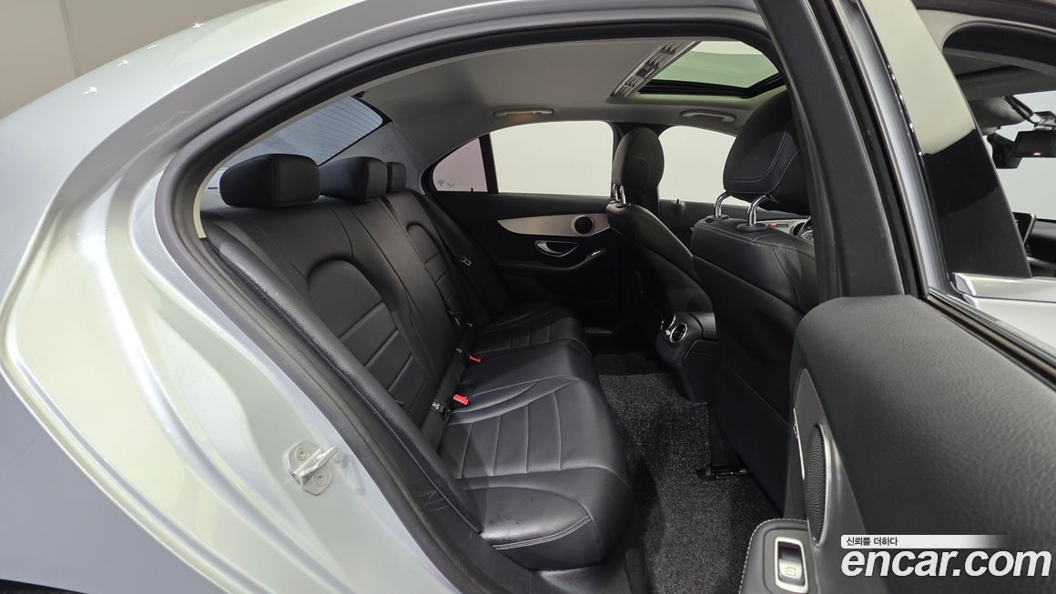 Mercedes-Benz C-Class 2015