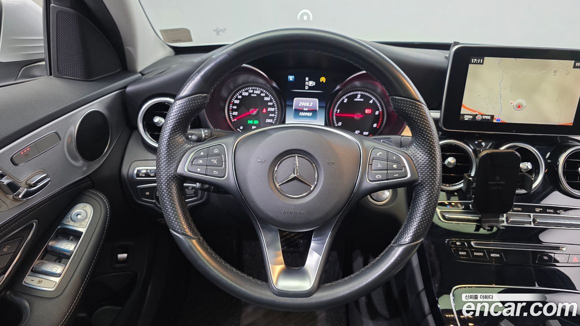 Mercedes-Benz C-Class 2015