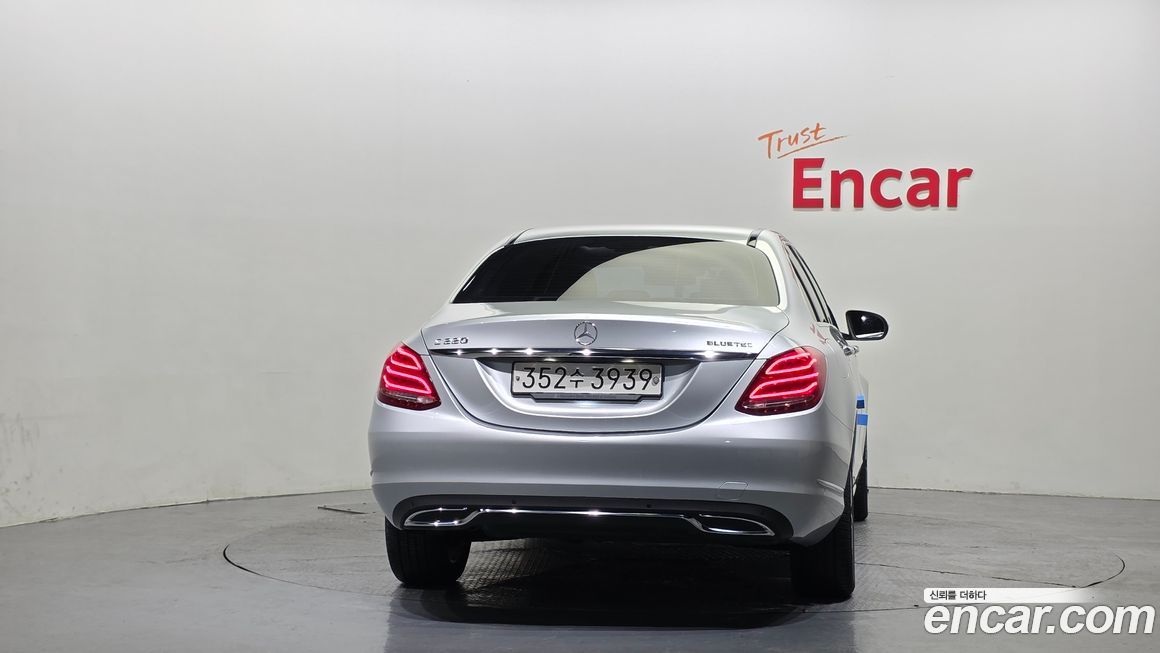 Mercedes-Benz C-Class 2015