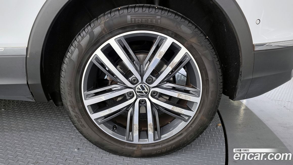 Volkswagen Tiguan 2021