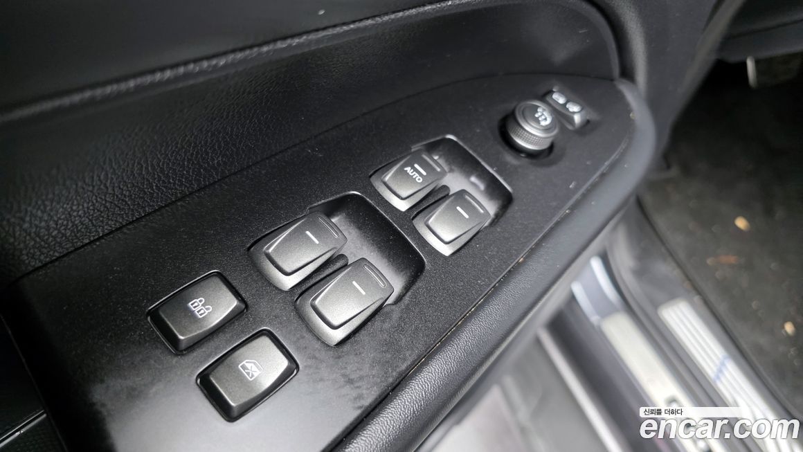 KG_Mobility_Ssangyong Rexton 2020