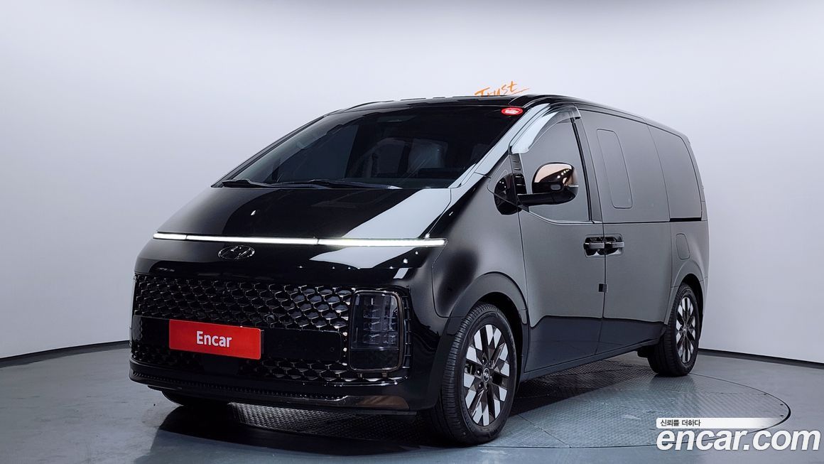 Hyundai Staria 2022