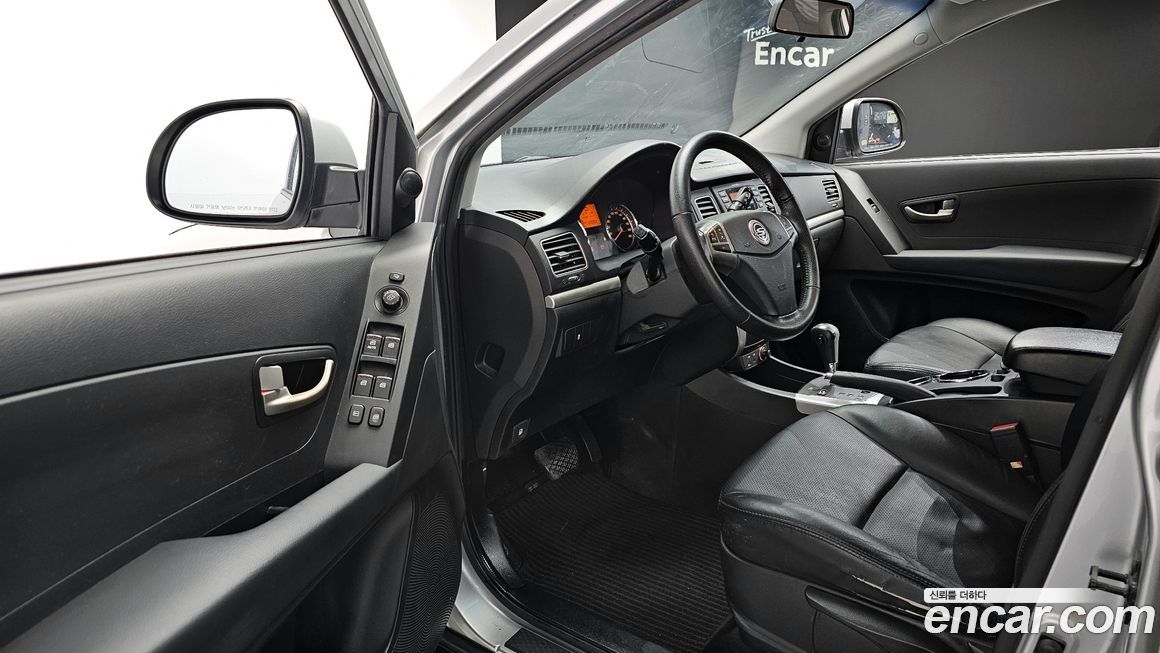 KG_Mobility_Ssangyong KORANDO 2012