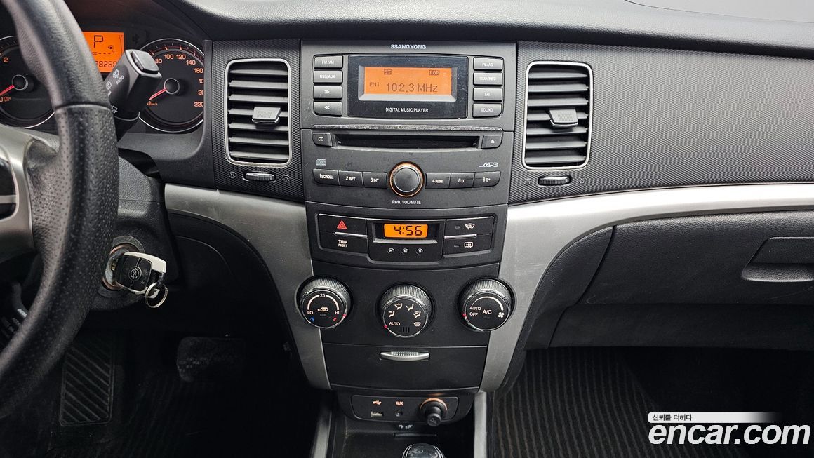 KG_Mobility_Ssangyong KORANDO 2012