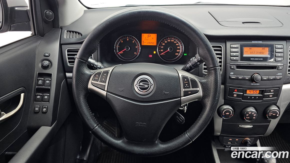 KG_Mobility_Ssangyong KORANDO 2012