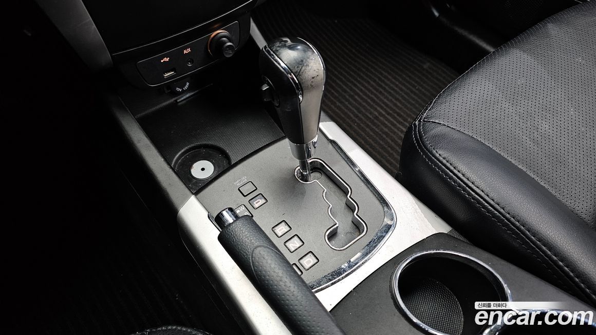 KG_Mobility_Ssangyong KORANDO 2012