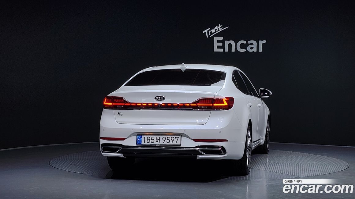 Kia K7 2021