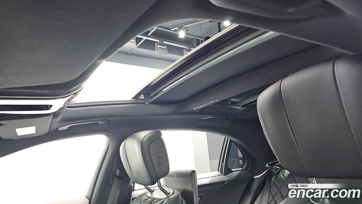 Mercedes-Benz S-Class 2022