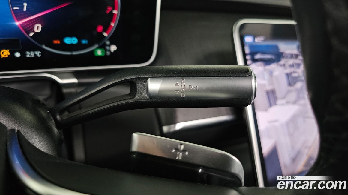 Mercedes-Benz S-Class 2022