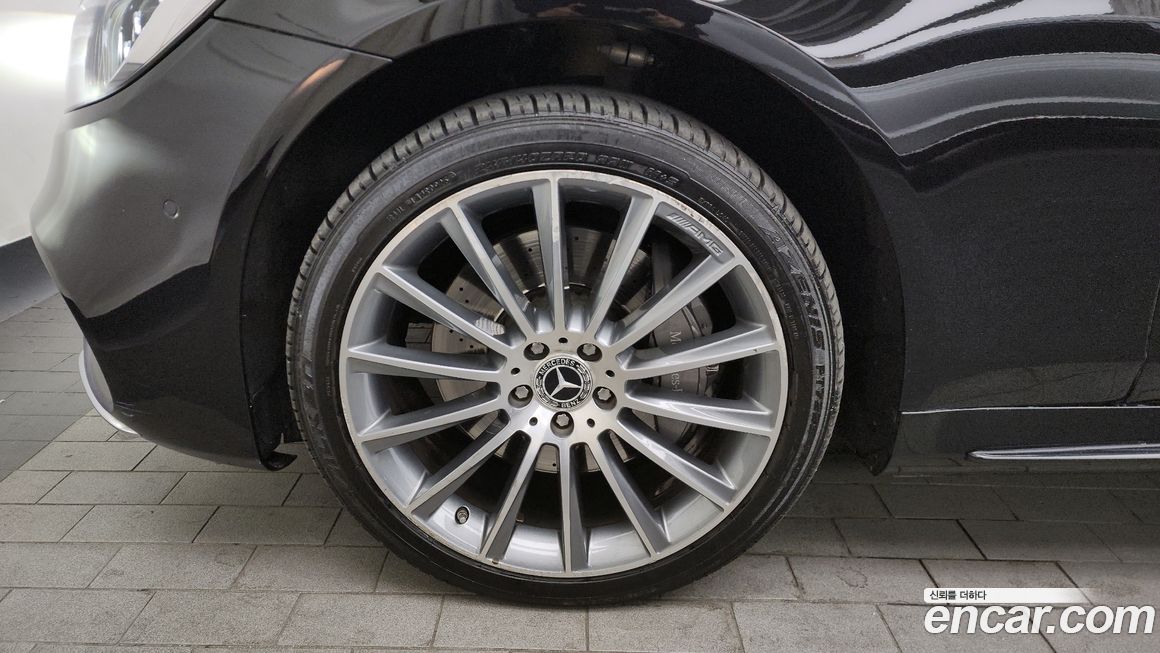 Mercedes-Benz S-Class 2018