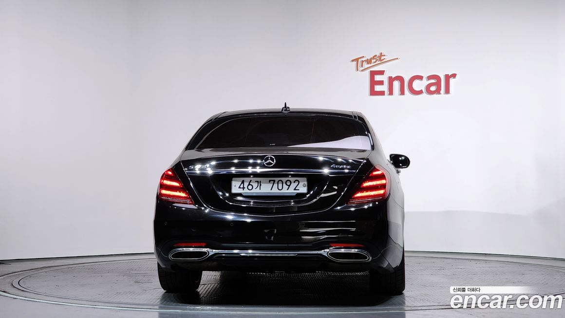 Mercedes-Benz S-Class 2018