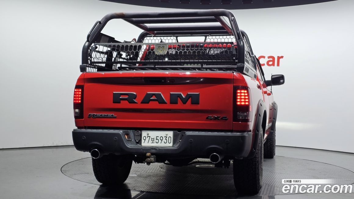 Dodge Ram Pick Up 2016