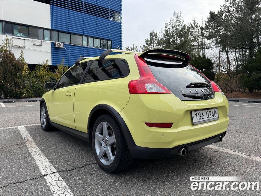 Volvo C30 2012