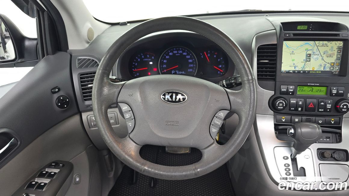 Kia Canival 2013