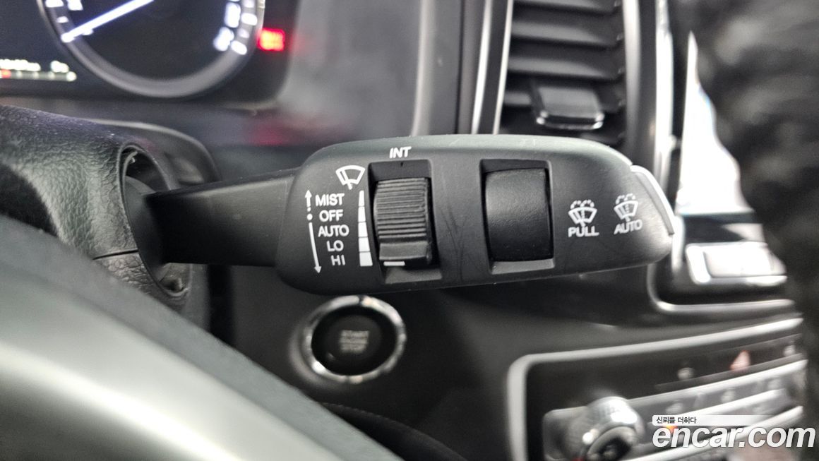 KG_Mobility_Ssangyong Rexton 2020