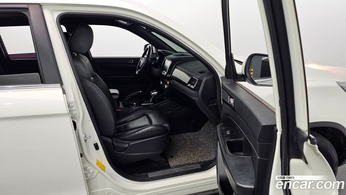 KG_Mobility_Ssangyong Rexton 2020