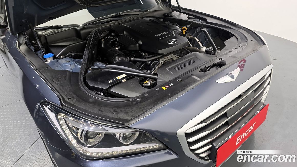 Hyundai Genesis 2016