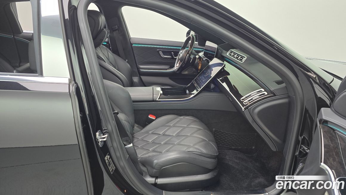 Mercedes-Benz S-Class 2022