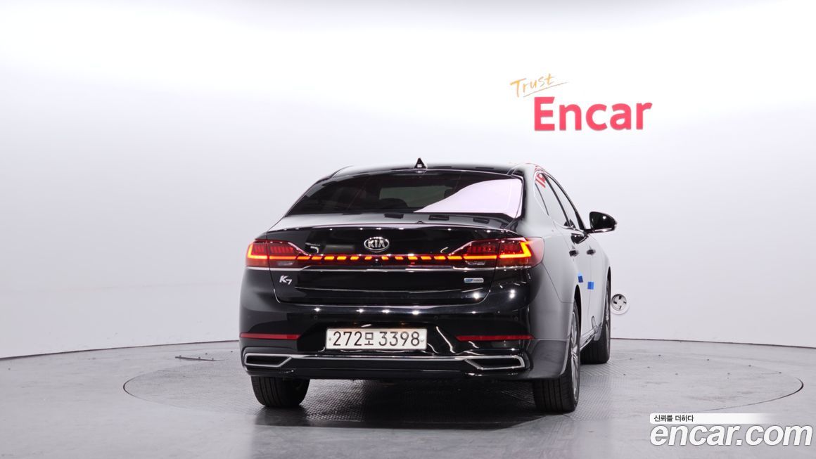 Kia K7 2021