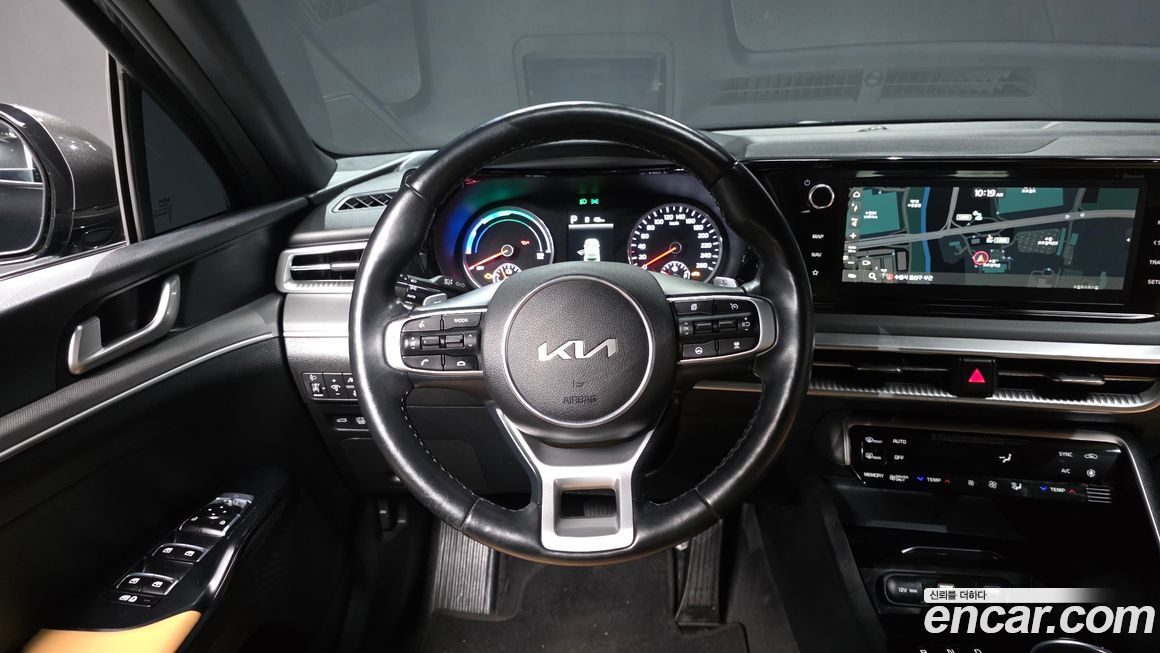 Kia K5 2023