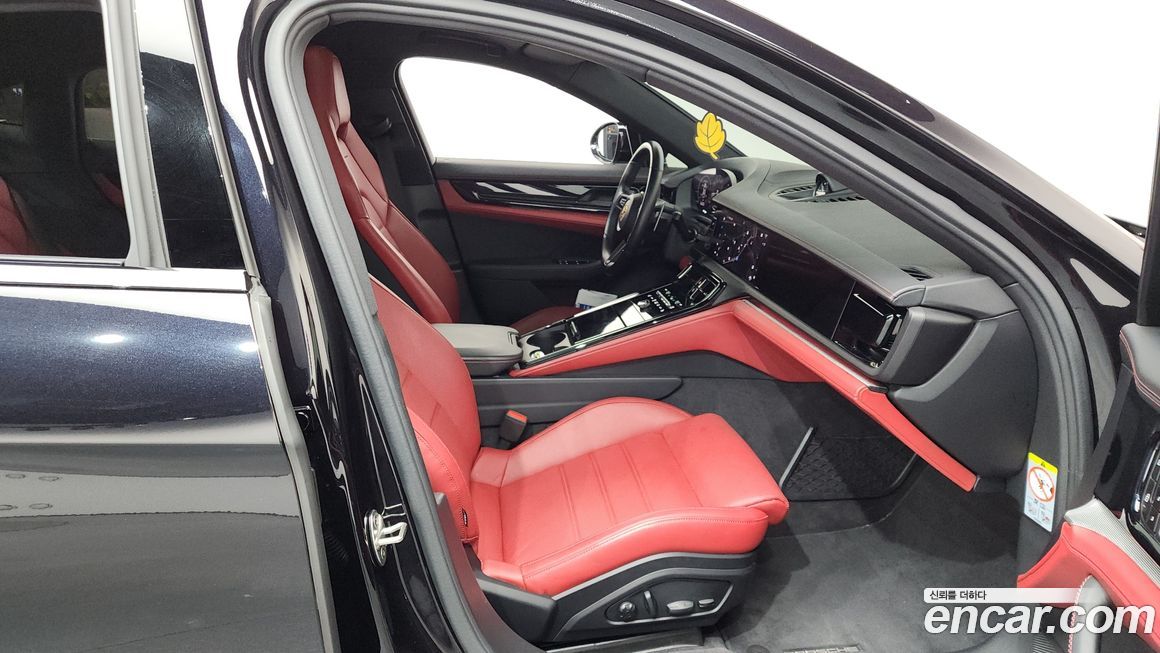 Porsche Panamera 2024