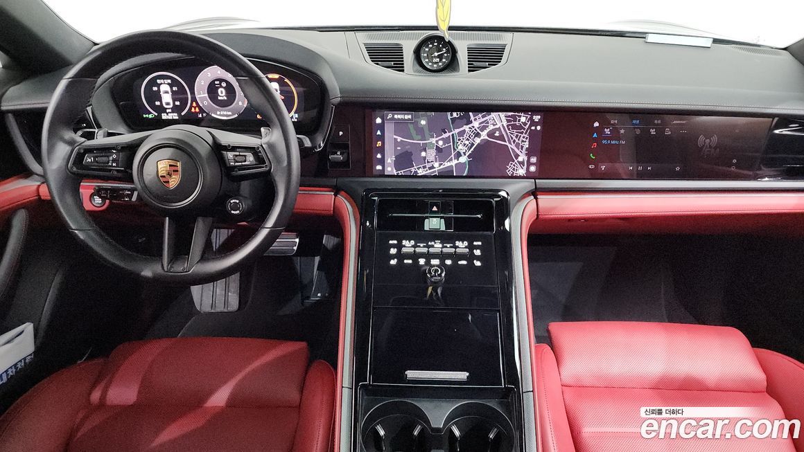 Porsche Panamera 2024