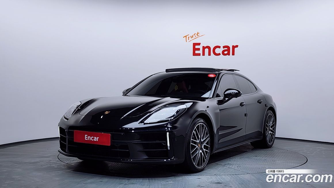 Porsche Panamera 2024