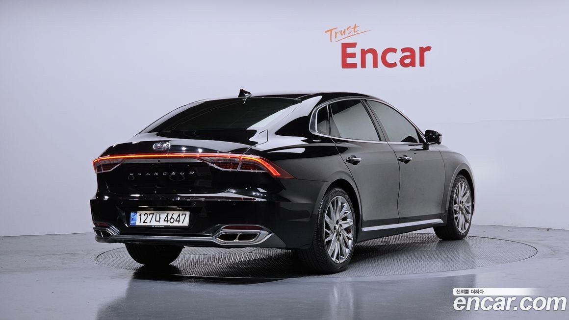 Hyundai Grandeur 2020