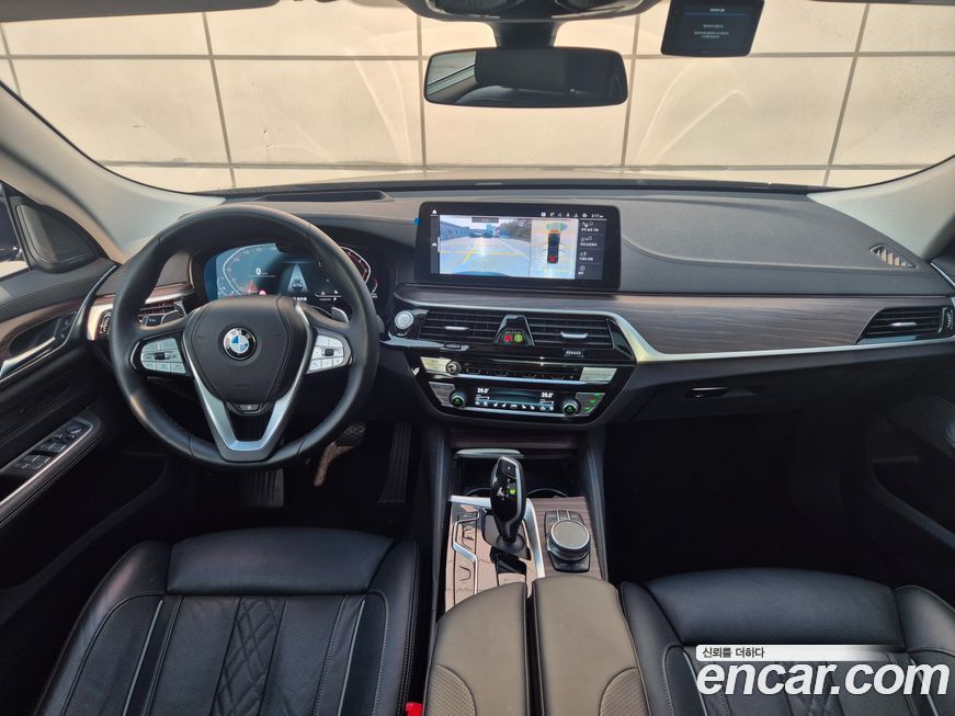 BMW Gran Turismo 2023