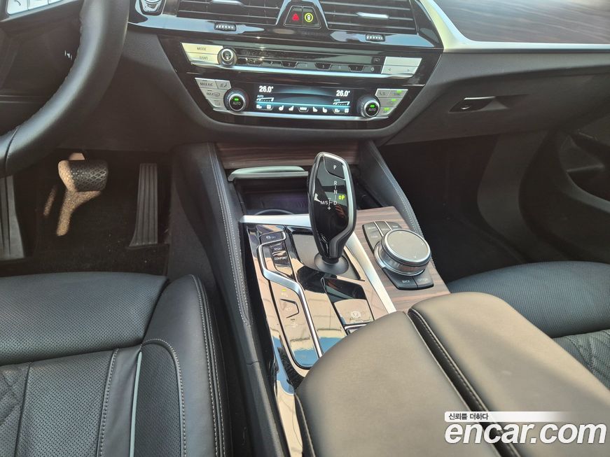 BMW Gran Turismo 2023