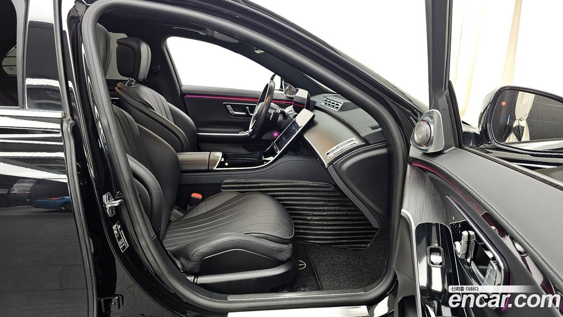 Mercedes-Benz S-Class 2022