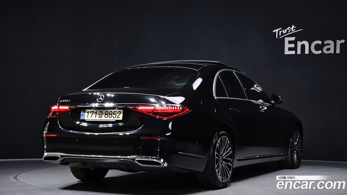 Mercedes-Benz S-Class 2022