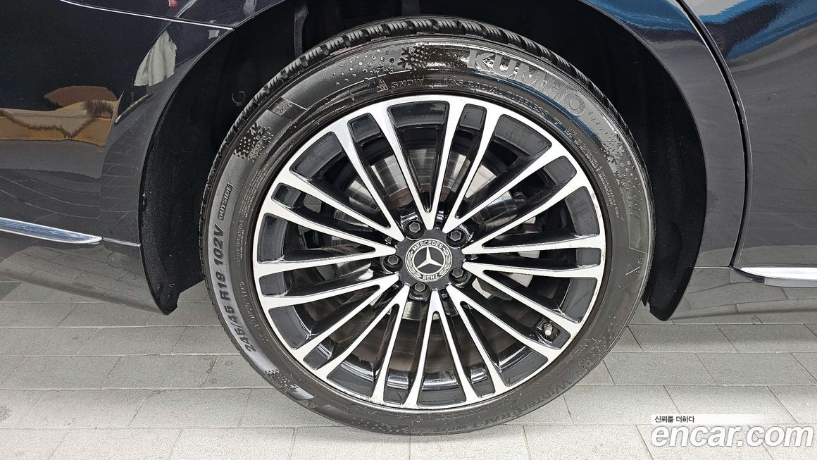 Mercedes-Benz S-Class 2022