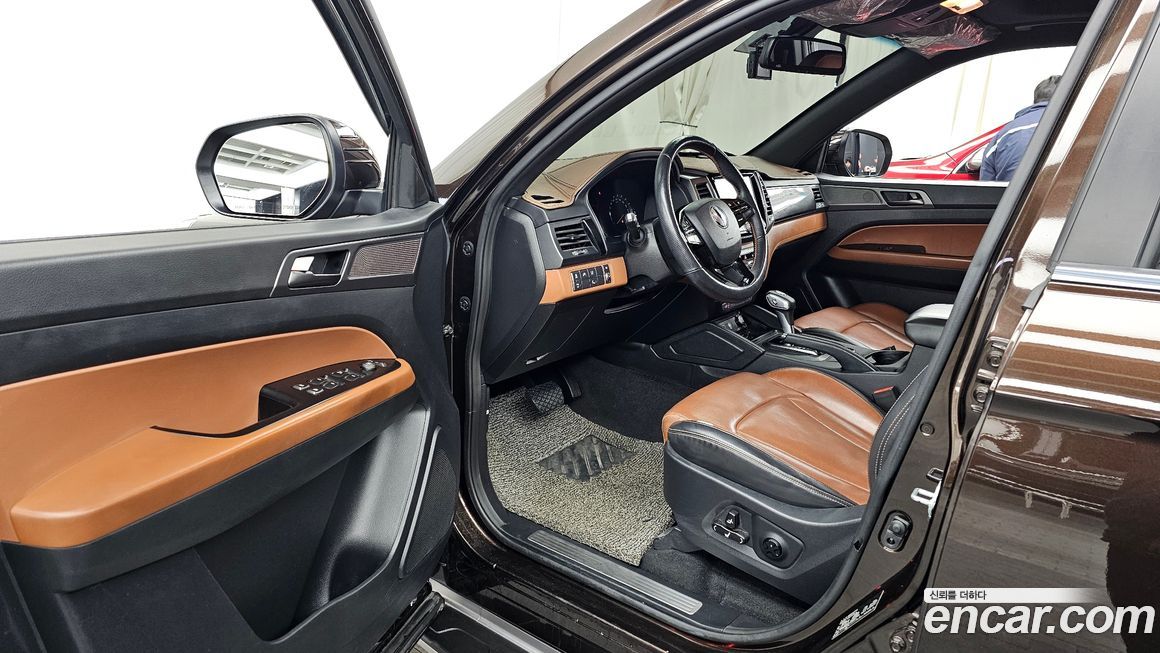 KG_Mobility_Ssangyong Rexton 2020