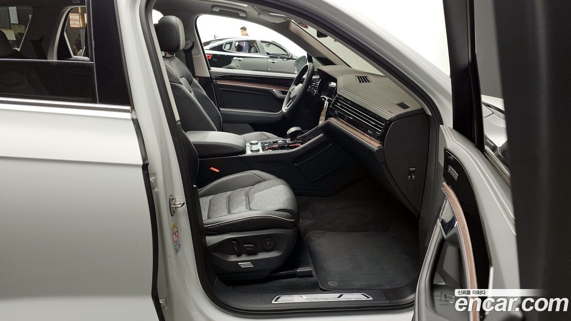 Volkswagen Touareg 2024