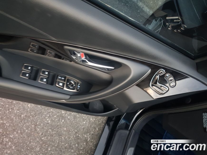 Hyundai Grandeur 2013