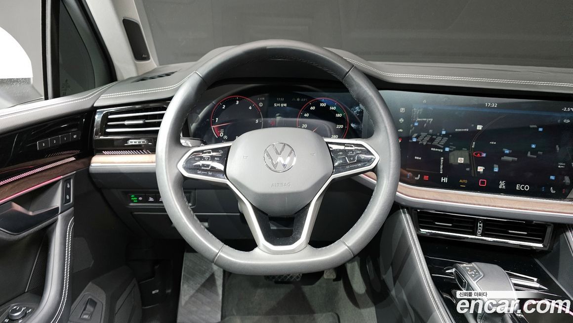 Volkswagen Touareg 2024