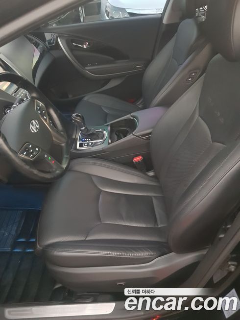 Hyundai Grandeur 2013