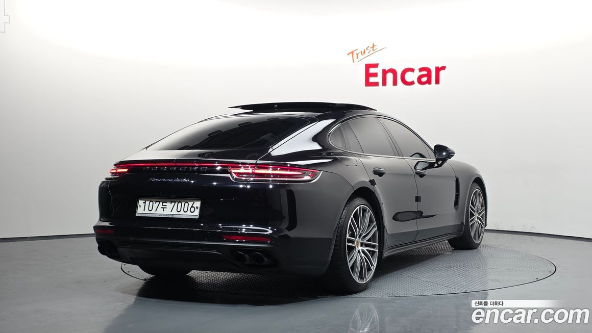 Porsche Panamera 2018