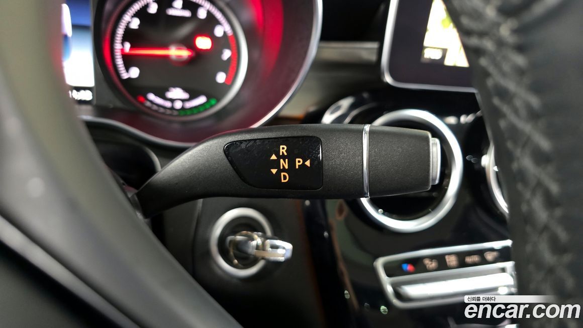 Mercedes-Benz GLC-Class 2018