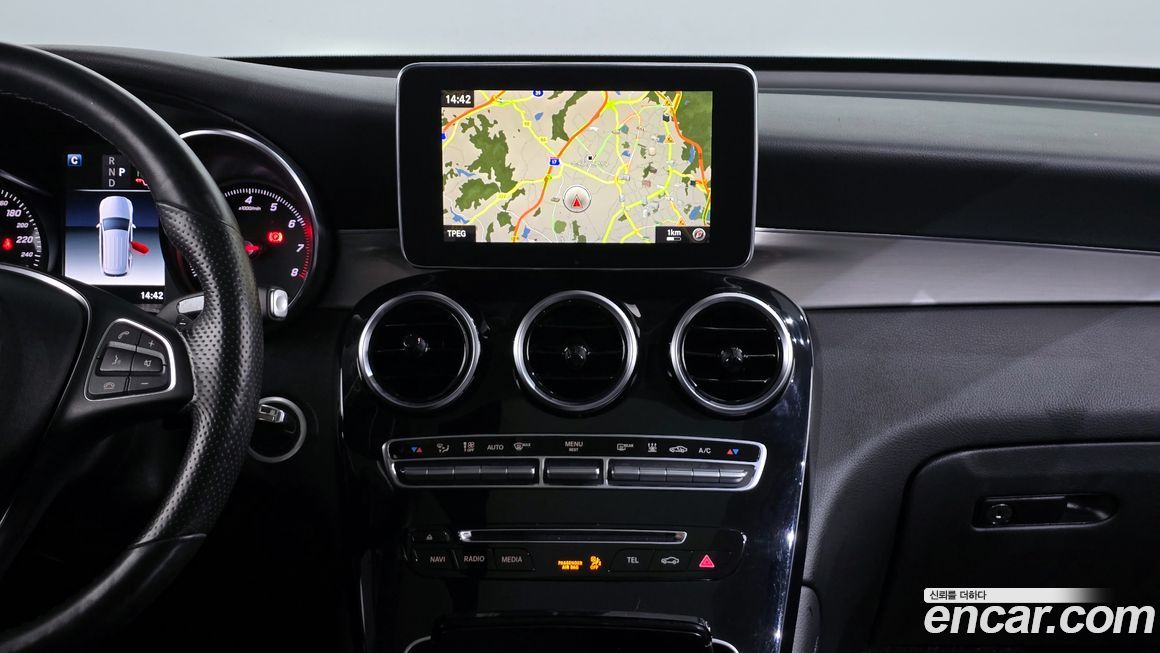 Mercedes-Benz GLC-Class 2018