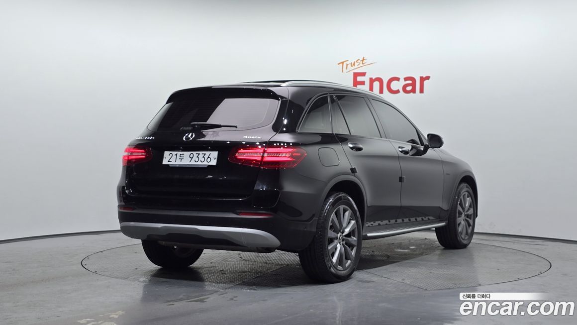 Mercedes-Benz GLC-Class 2018