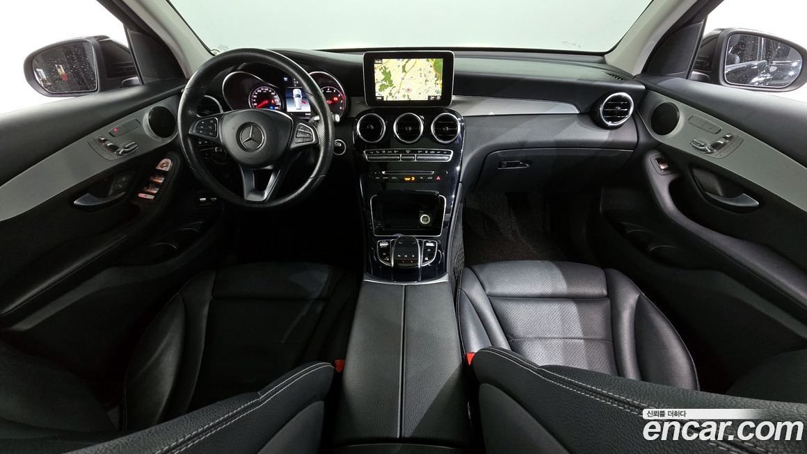 Mercedes-Benz GLC-Class 2018